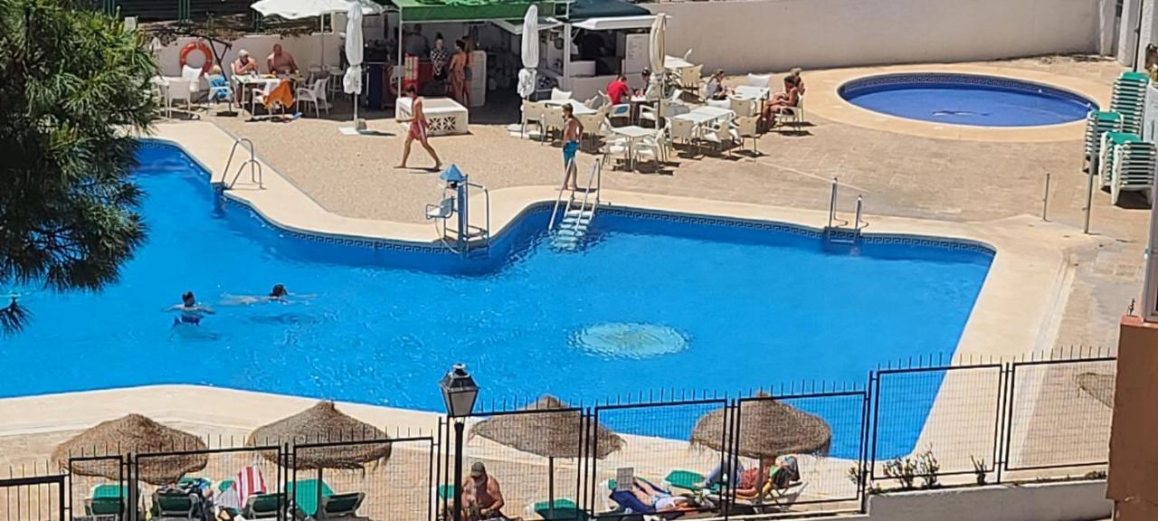 Acuario Shared Flat Piso Compartido Est Partage الشقة مشتركة Apartment Benalmadena Bagian luar foto