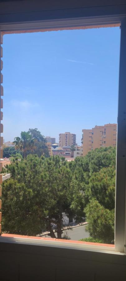 Acuario Shared Flat Piso Compartido Est Partage الشقة مشتركة Apartment Benalmadena Bagian luar foto