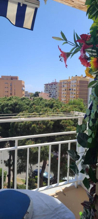 Acuario Shared Flat Piso Compartido Est Partage الشقة مشتركة Apartment Benalmadena Bagian luar foto